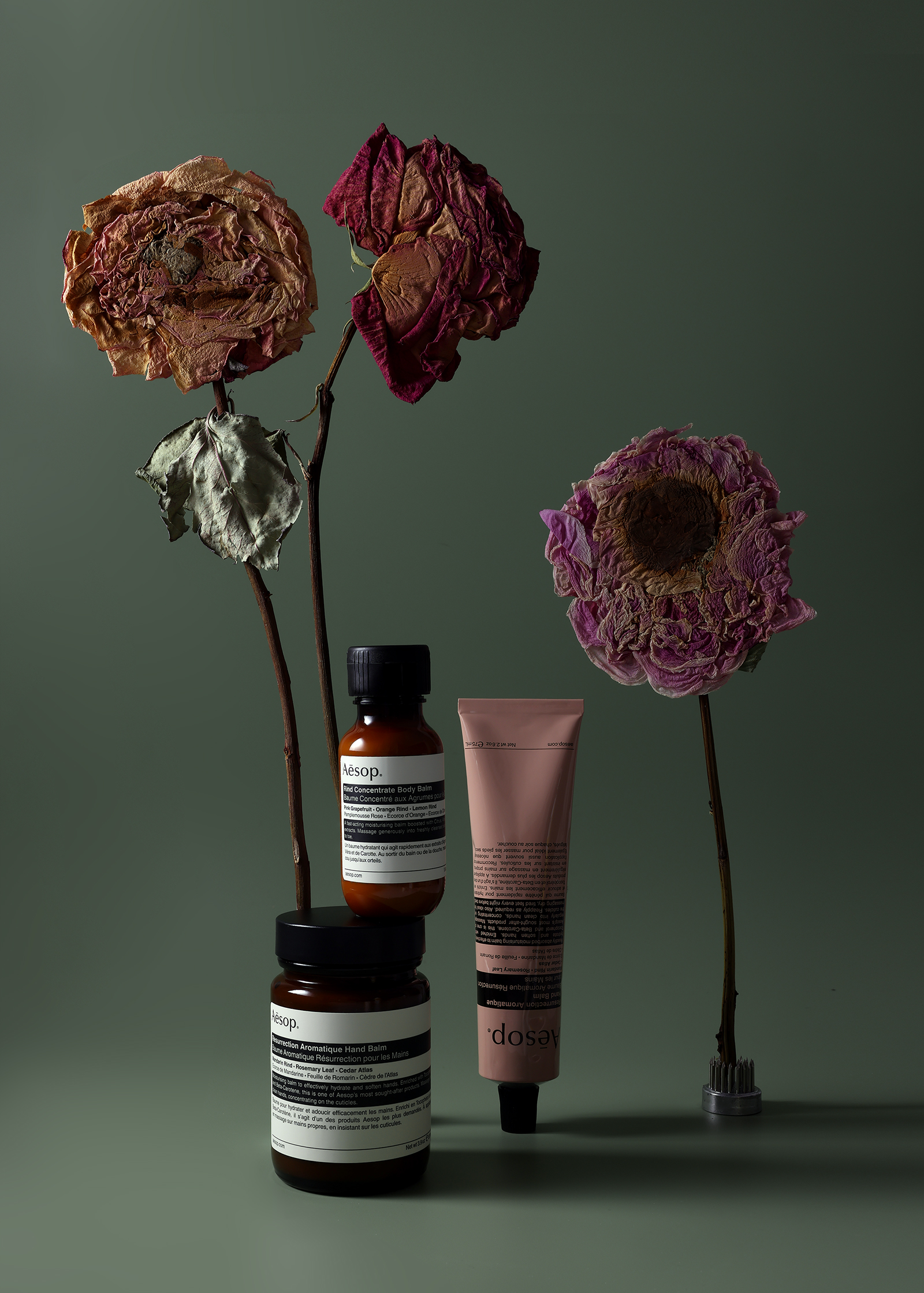 stilllife, styling, setting up, props, photography, stilllife photography, stilllife styling, stylist, beauty, cosmentics