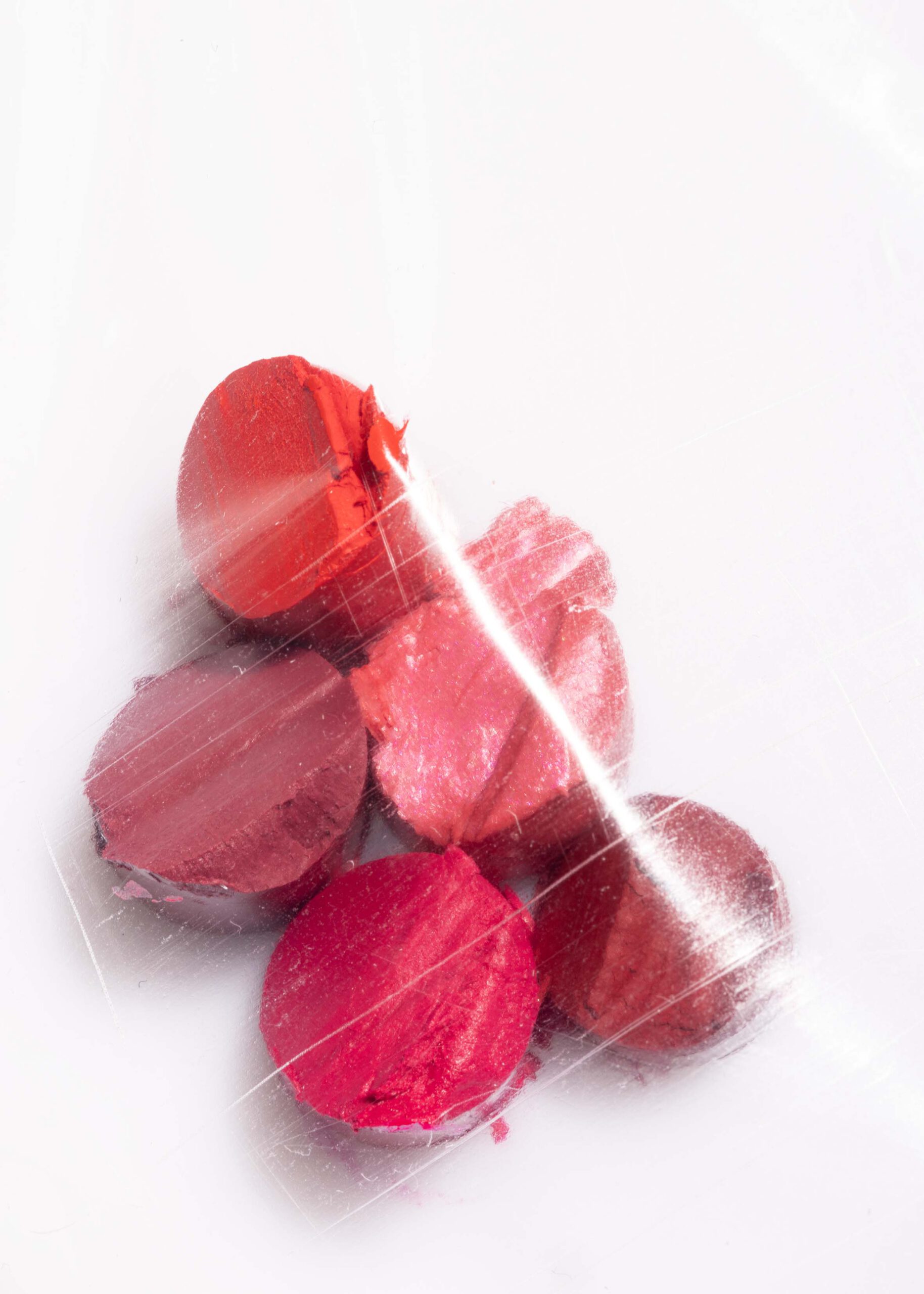 Beauty Texture, Decorative cosmetic, Lippenstift, Stücke von Lippenstift, Glänzend, 